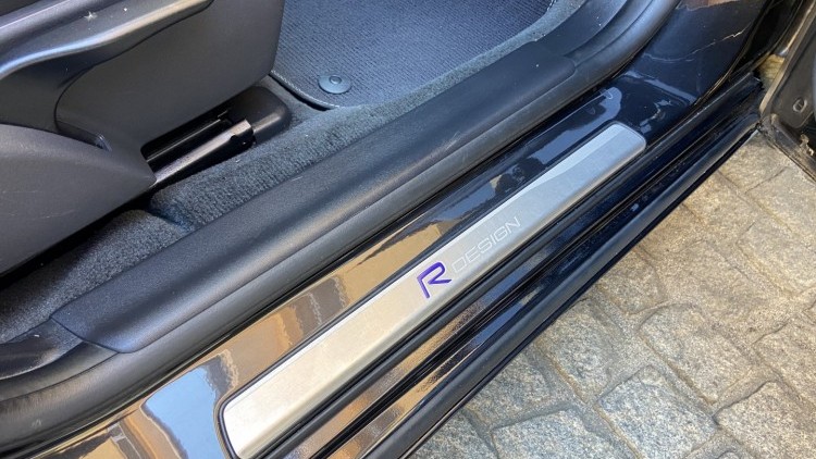 Volvo V60 1.6 D R DESIGN