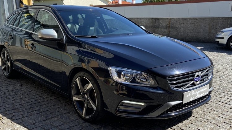 Volvo V60 1.6 D R DESIGN