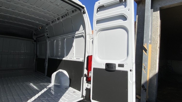 Fiat Ducato Maxi XL H3 2.2 Multijet (17m3)