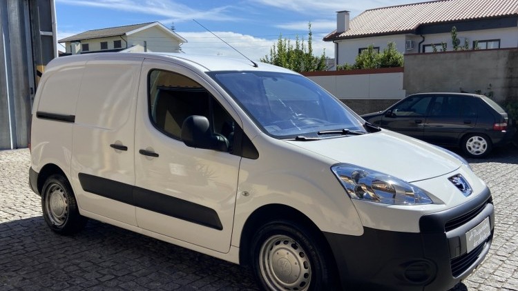 Peugeot Partner 1.6 HDI A/C 3 Lug NACIONAL