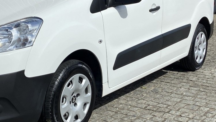 Peugeot Partner 1.6 HDI A/C 3Lug NACIONAL