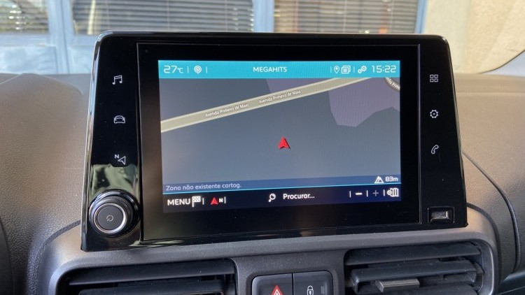 Citro&euml;n Berlingo 1.6 BlueHDI 100cv CARPLAY e CAMARA