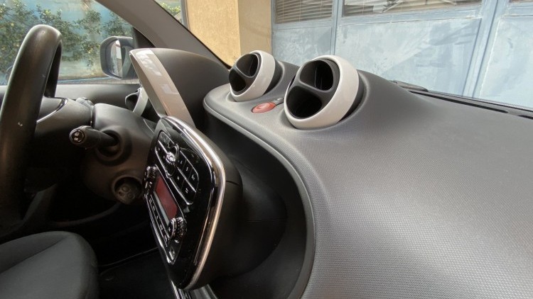 Smart ForTwo Coup&eacute; 1.0i