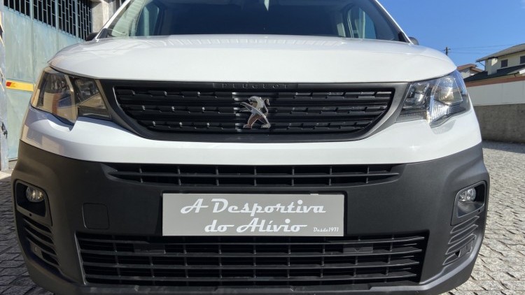 Peugeot Partner 1.6 Hdi 100cv L2(Longa) Premium CarPlay