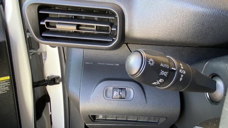 Peugeot Partner 1.6 Hdi 100cv L2(Longa) Premium CarPlay