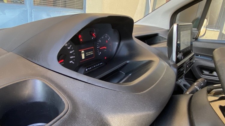 Peugeot Partner 1.6 Hdi 100cv L2(Longa) Premium CarPlay