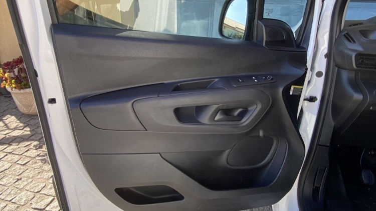 Peugeot Partner 1.6 Hdi 100cv L2(Longa) Premium CarPlay